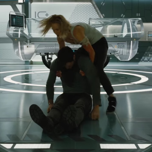 Review of longevity technology in Passengers (movie)